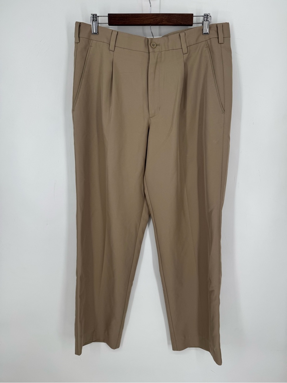 Nike Golf Men's Khaki Performance Wear Pants Neutral Waist Size 34 Length 30